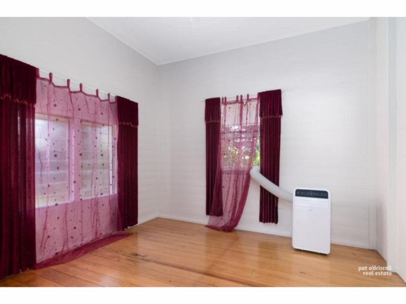13 Edward Street, Berserker QLD 4701